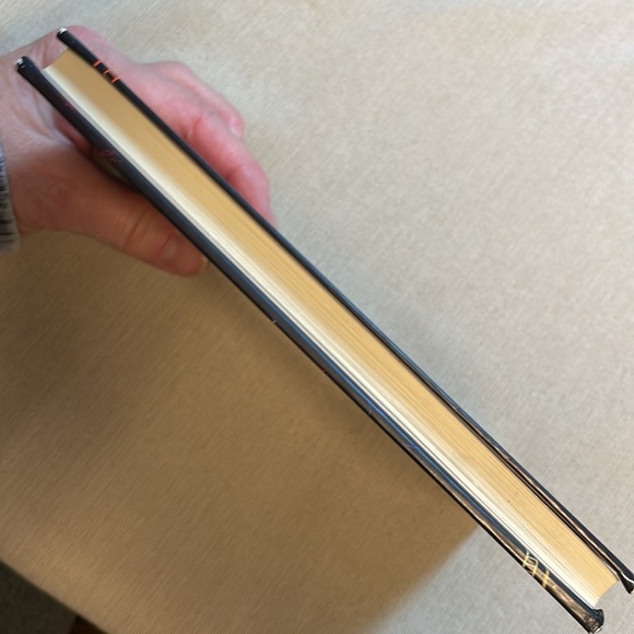 📚2/$6 A Mutiny in Time #1 in the Infinity Ring Series - Picture 4 of 12